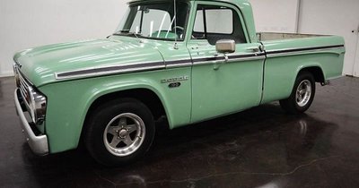 classic-car-liquidators-1965-dodge-d100-sweptline-pickup-440-big-block-v8-10-999-dodge-trucks-carzz_473355_xl.jpg