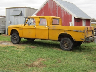 64DodgeCrewCab1.jpg