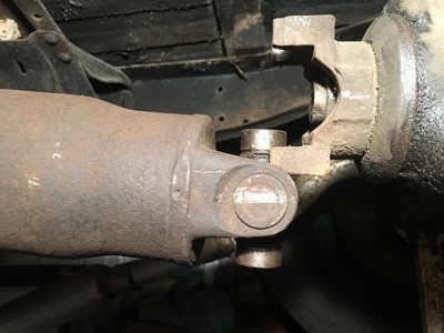 rear U-joint before cut.JPG