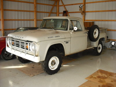 '65 W200 Utiline A318/NP435/NP201 w/4.10s