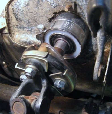 Here's the UHMW insert with a 6204-2RS bearing and stainless band clamp.
